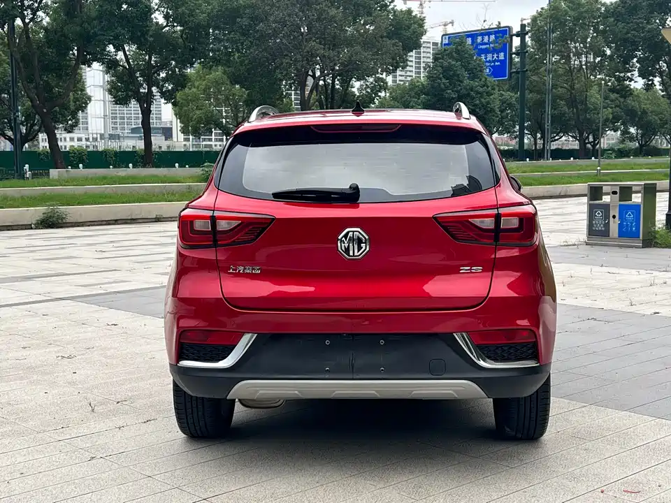 MG ZS