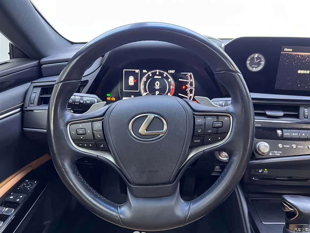 Lexus ES, 2022 24