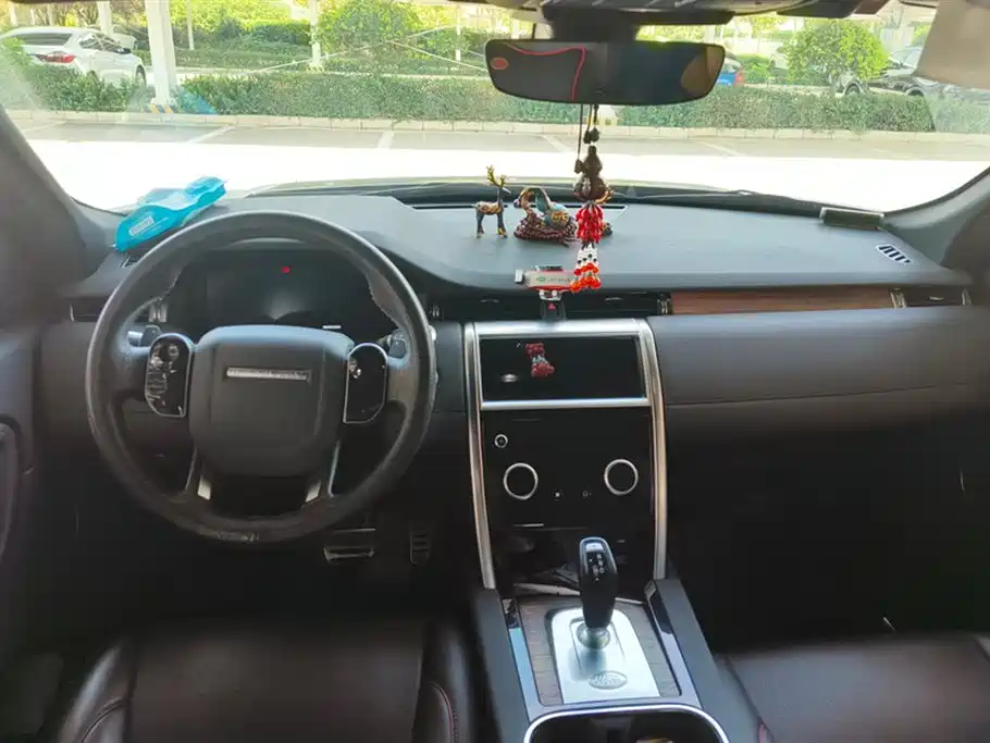 Land Rover Discover sports