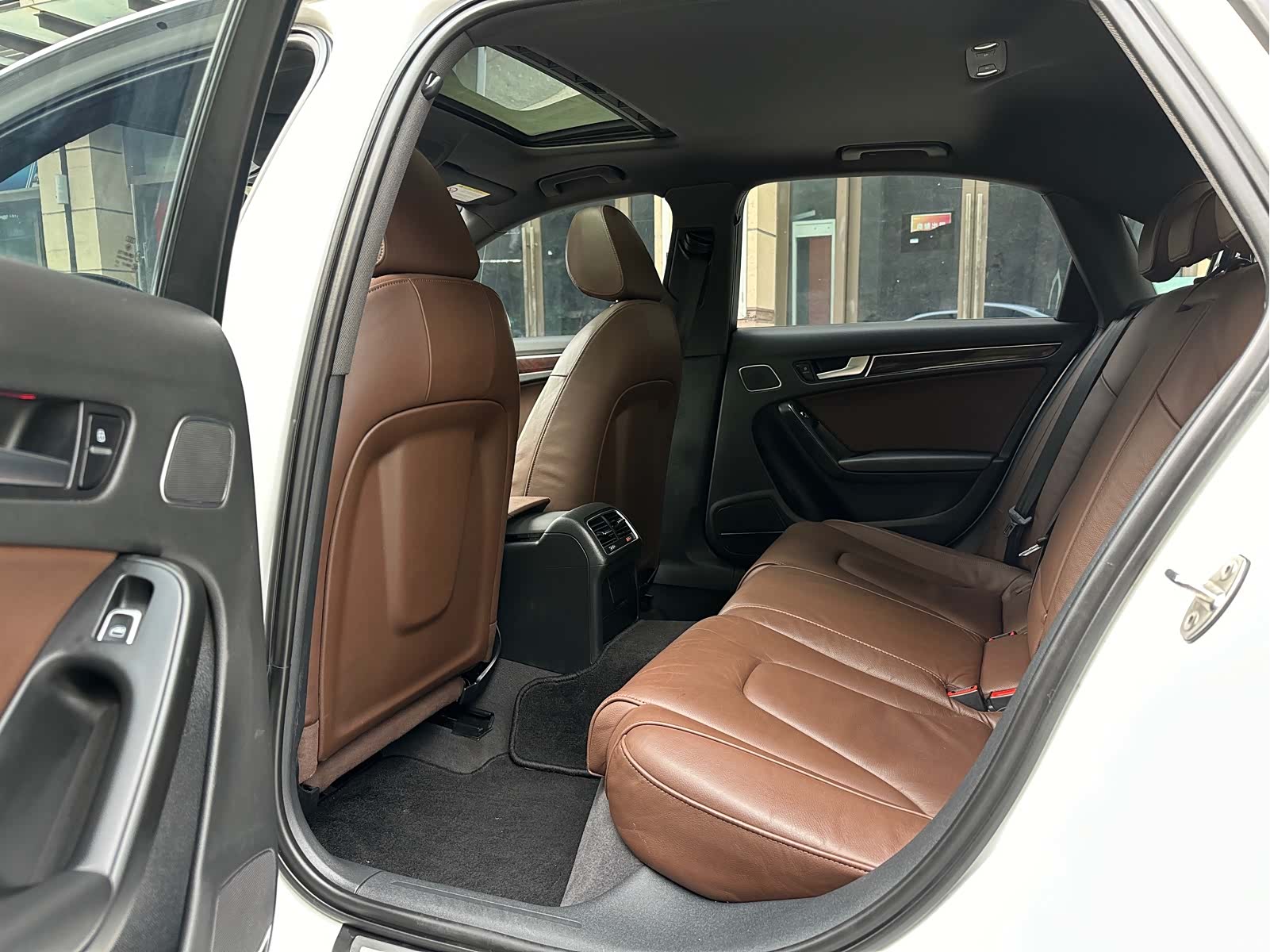 Audi A4L, 2016 9