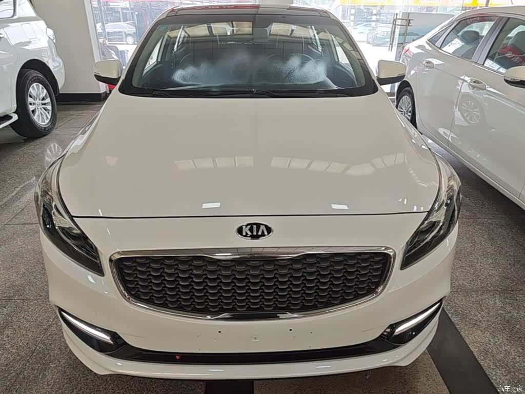 Kia K4, 2015 3
