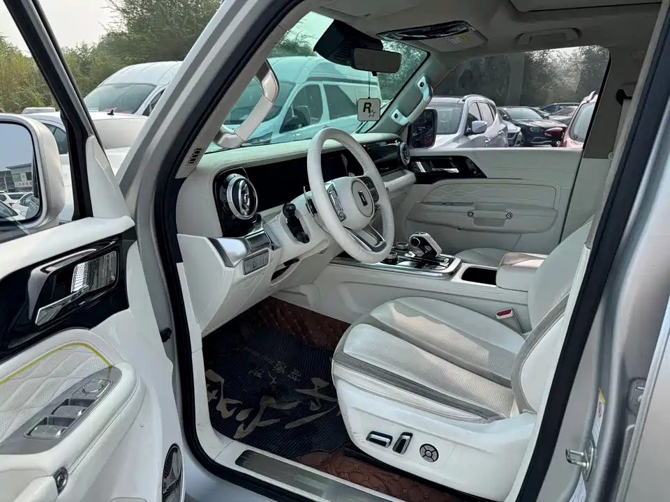 CrossBoundary Co-creation tank 300