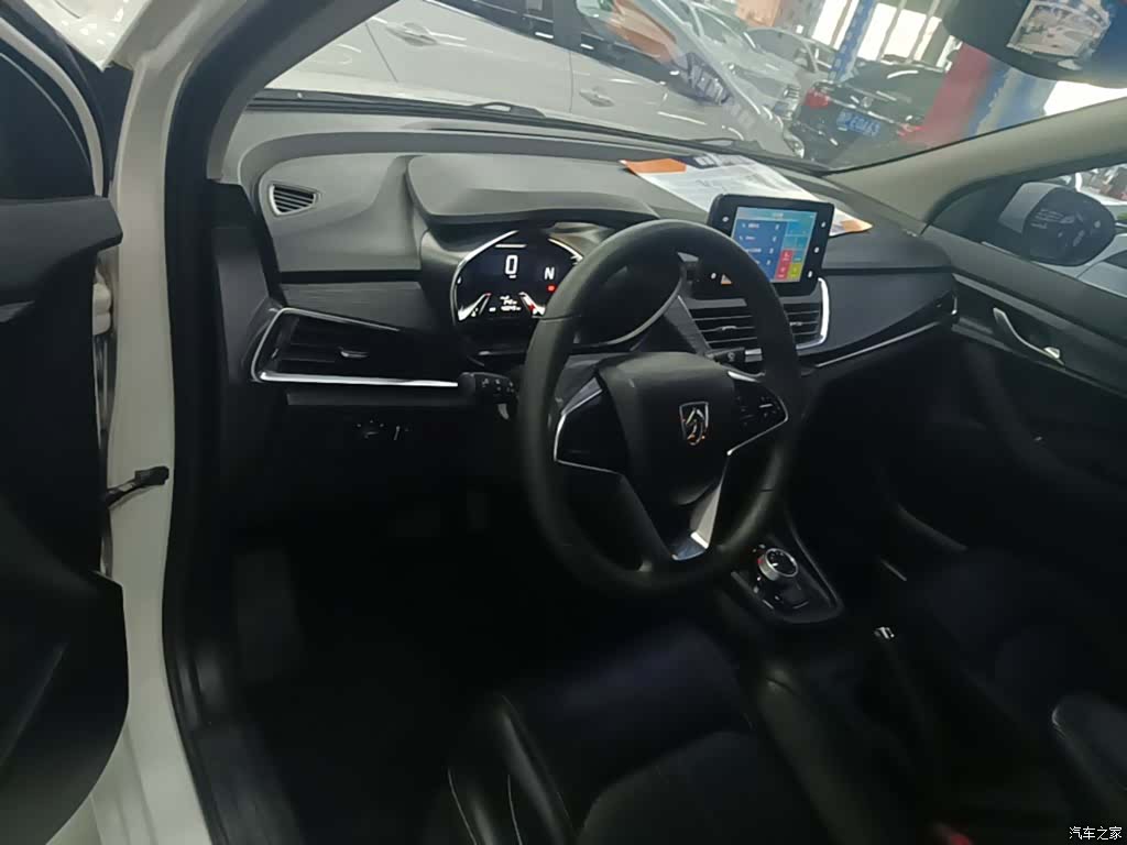 Wuling 360, 2019 10