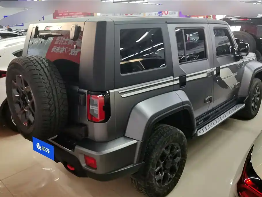 Beijing BJ40