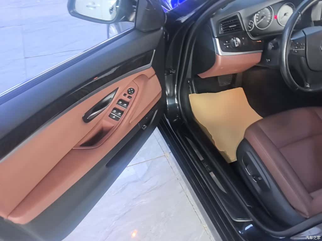 BMW 5 Series, 2016 16
