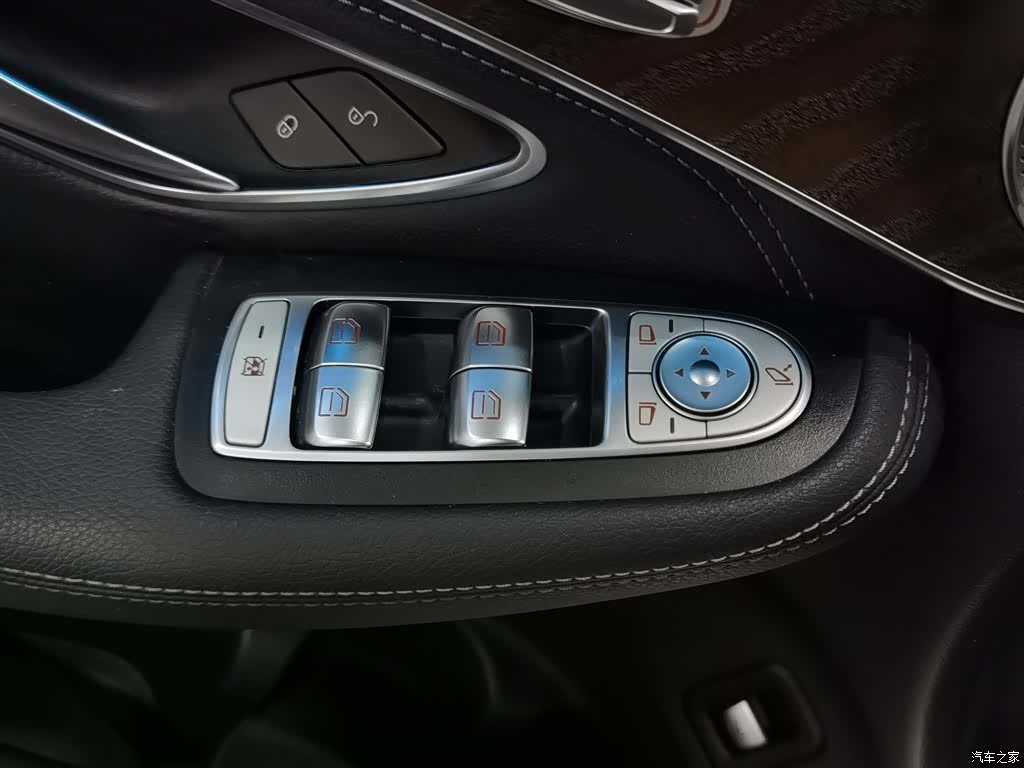 Mercedes-Benz GLC, 2016 9