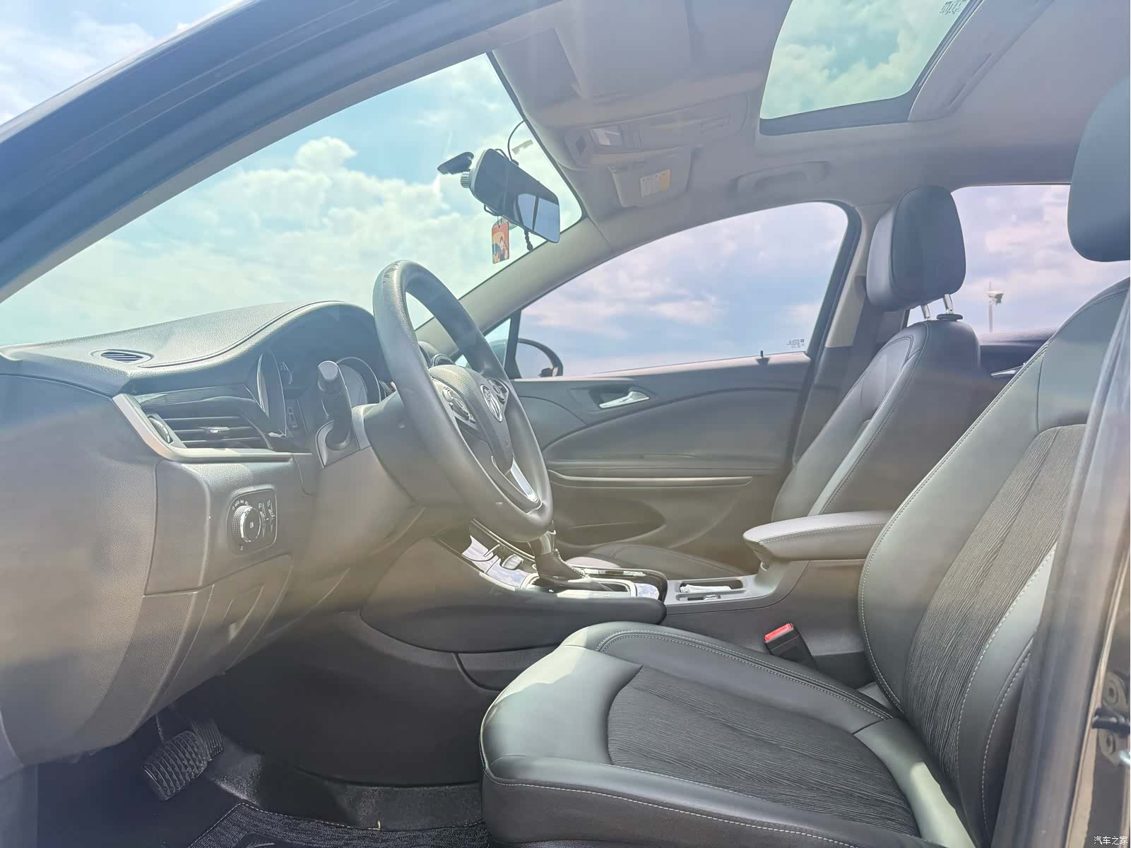 Buick Verano, 2018 все фото