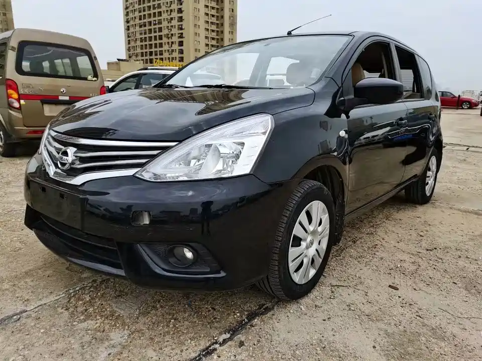 Nissan Liwei