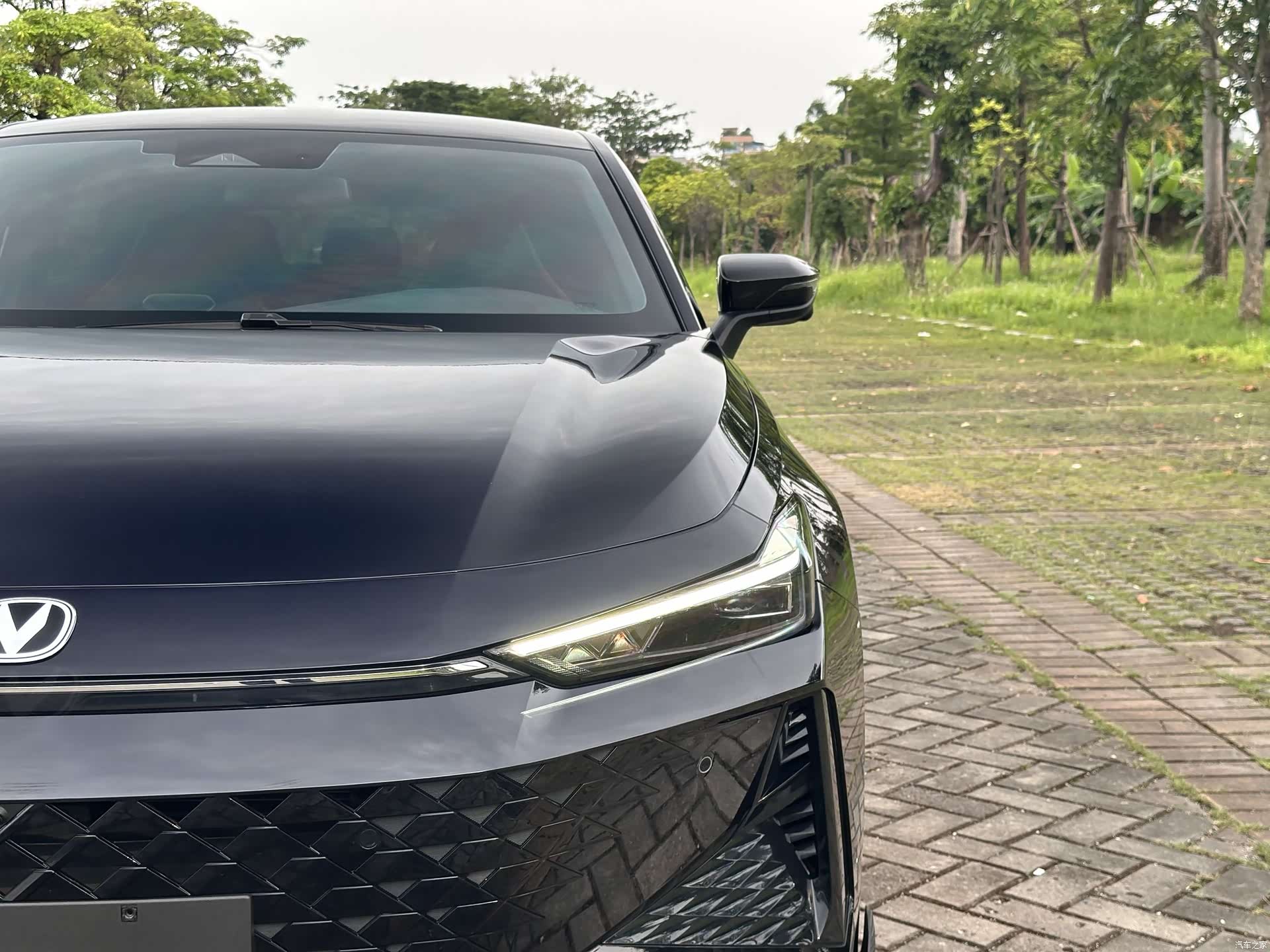 Changan UNI-V, 2024 4