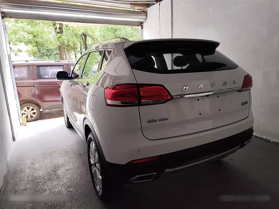 Haval H2s