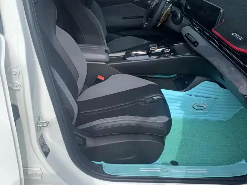 Trumpchi Shadow Leopard