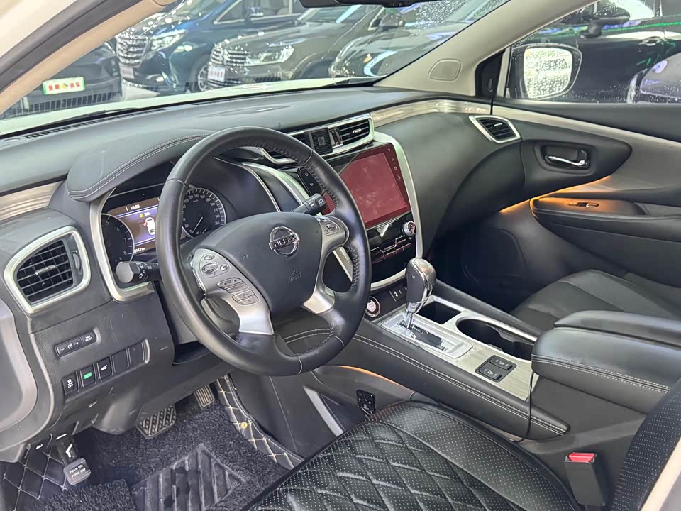 Nissan Loulan Nissan Loulan