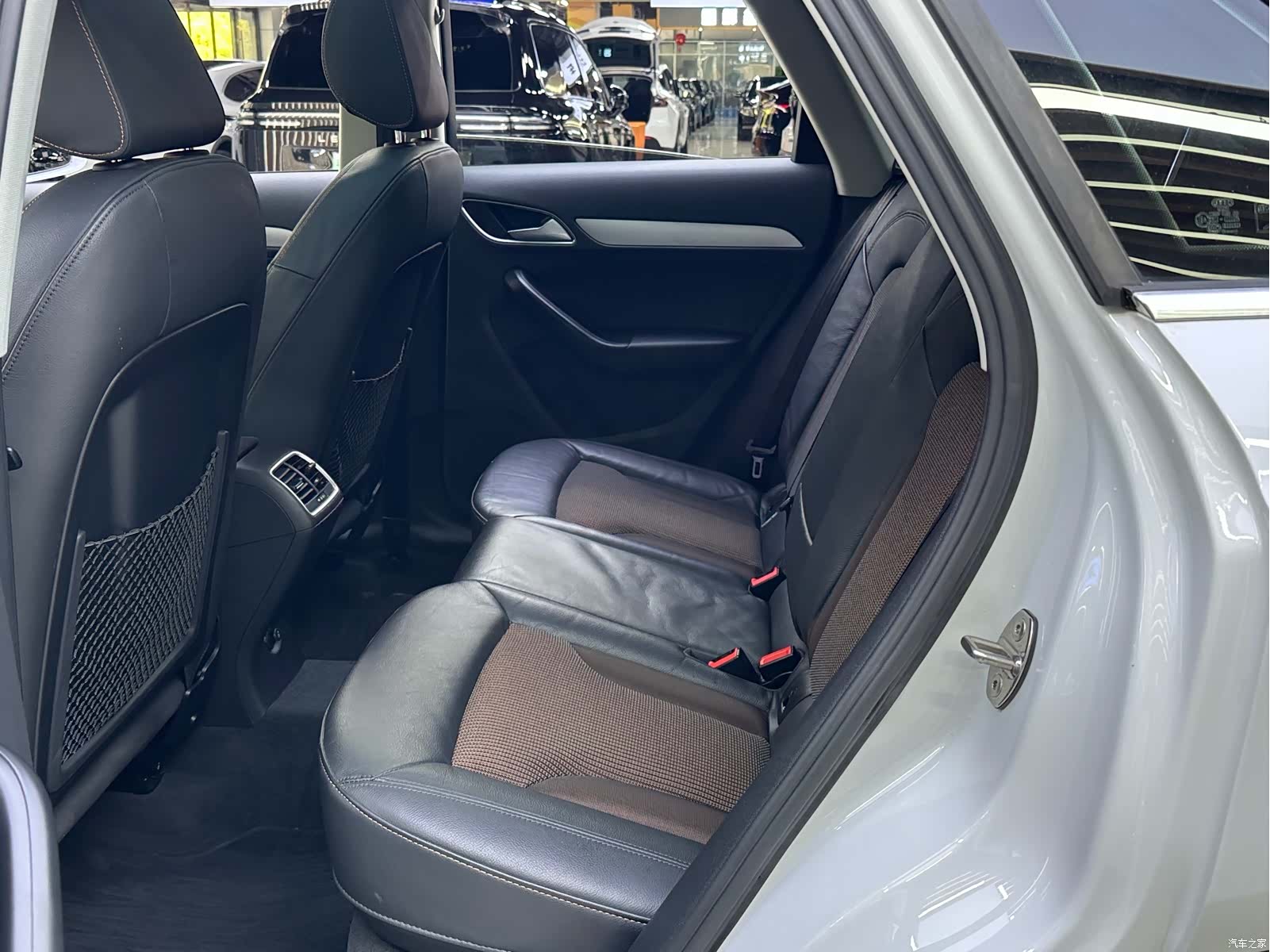 Audi Q3, 2017 все фото