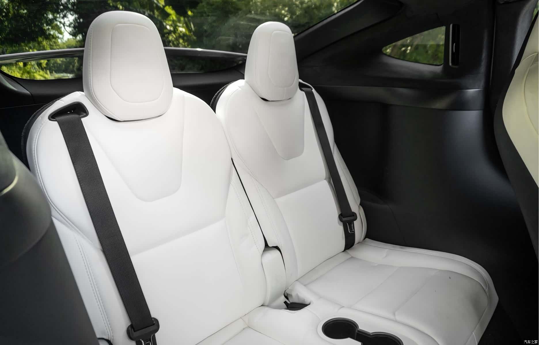 Tesla Model X, 2017 18