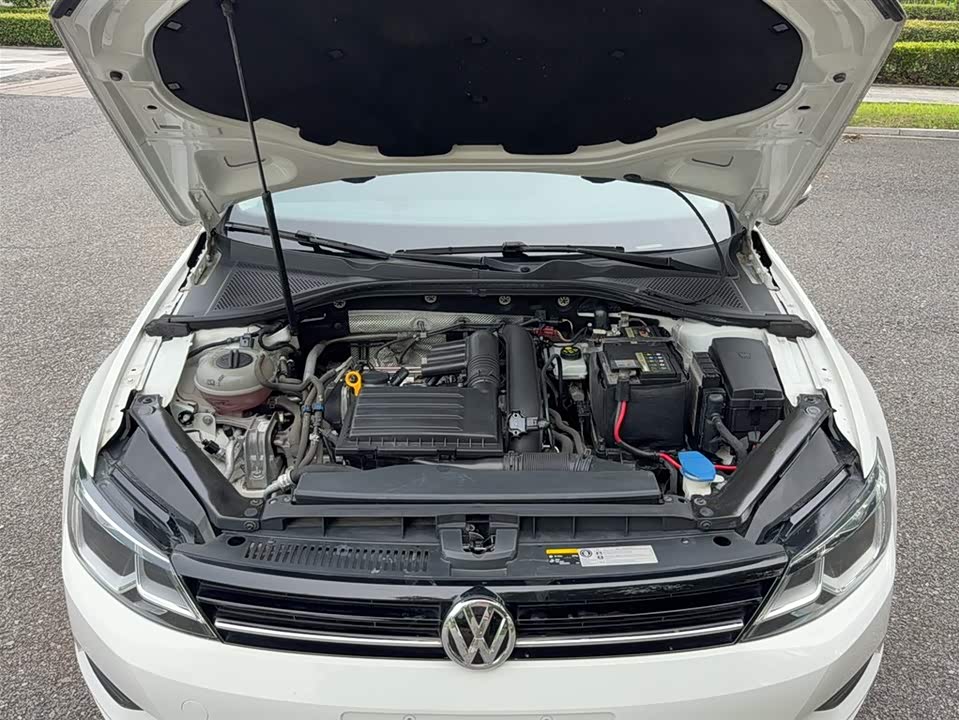 Volkswagen Lingdu
