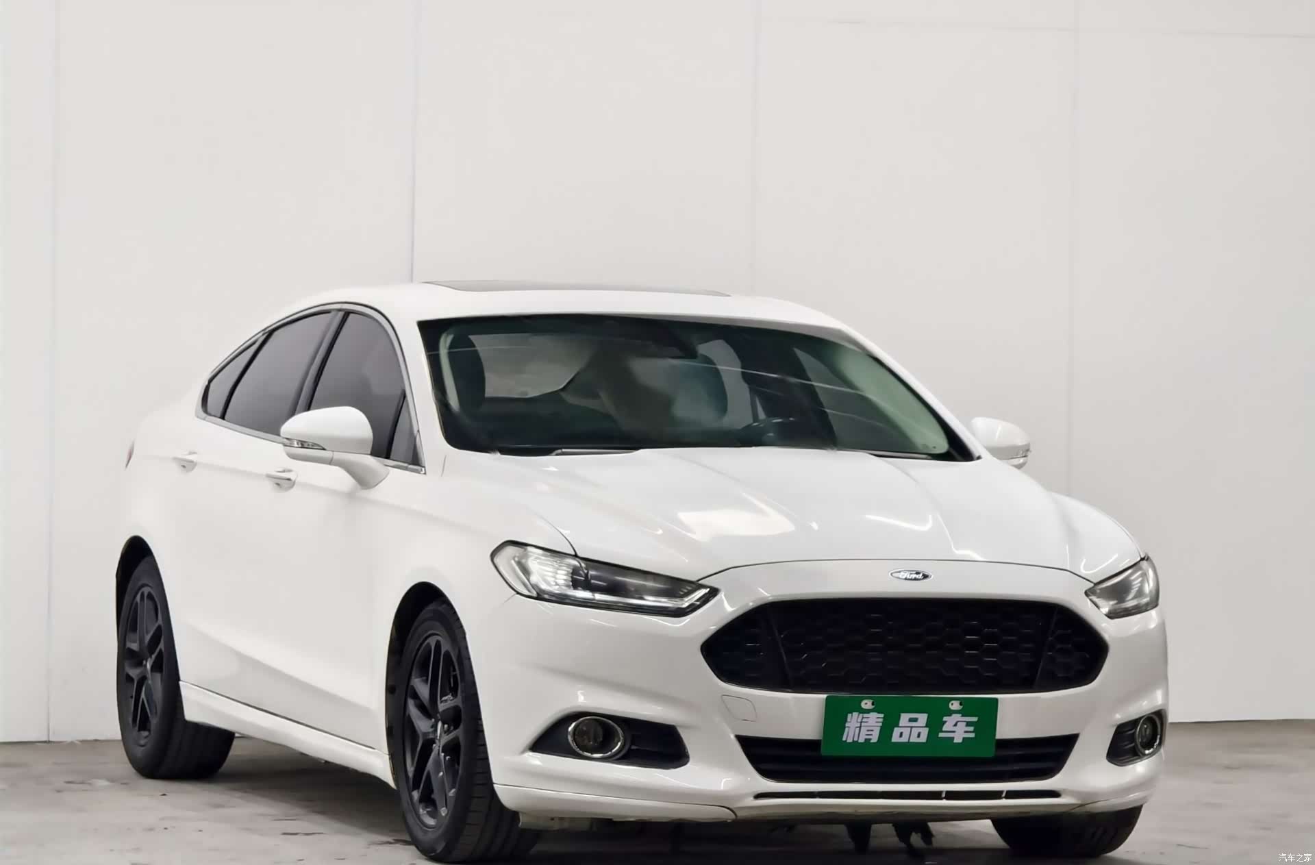 Ford Mondeo, 2015 3