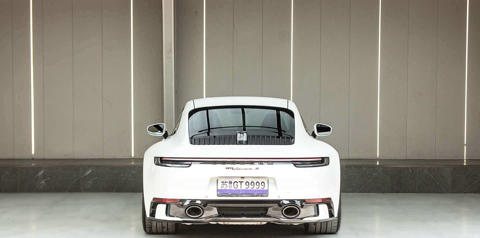 Porsche 911, 2022 3
