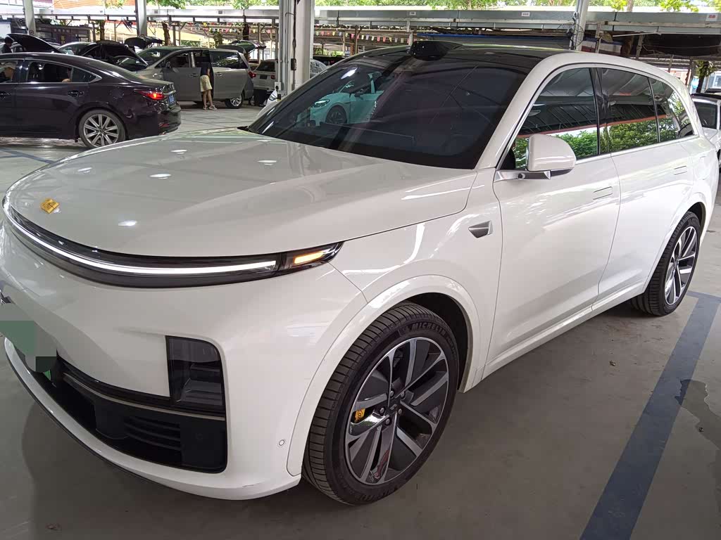Li Auto L7