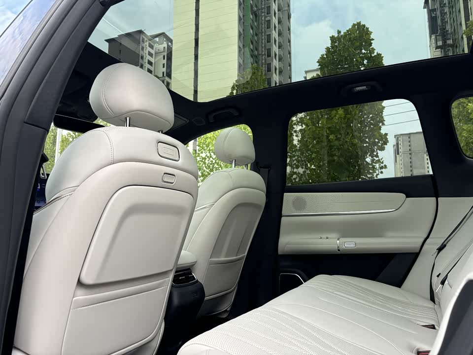 Changan Q07