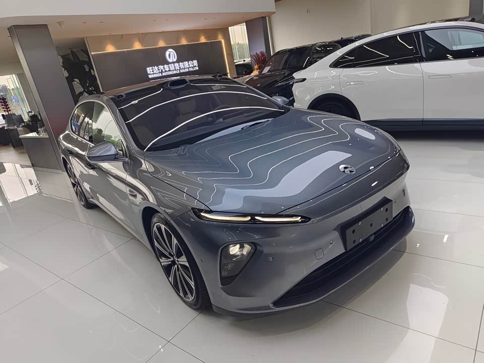 NIO ET7