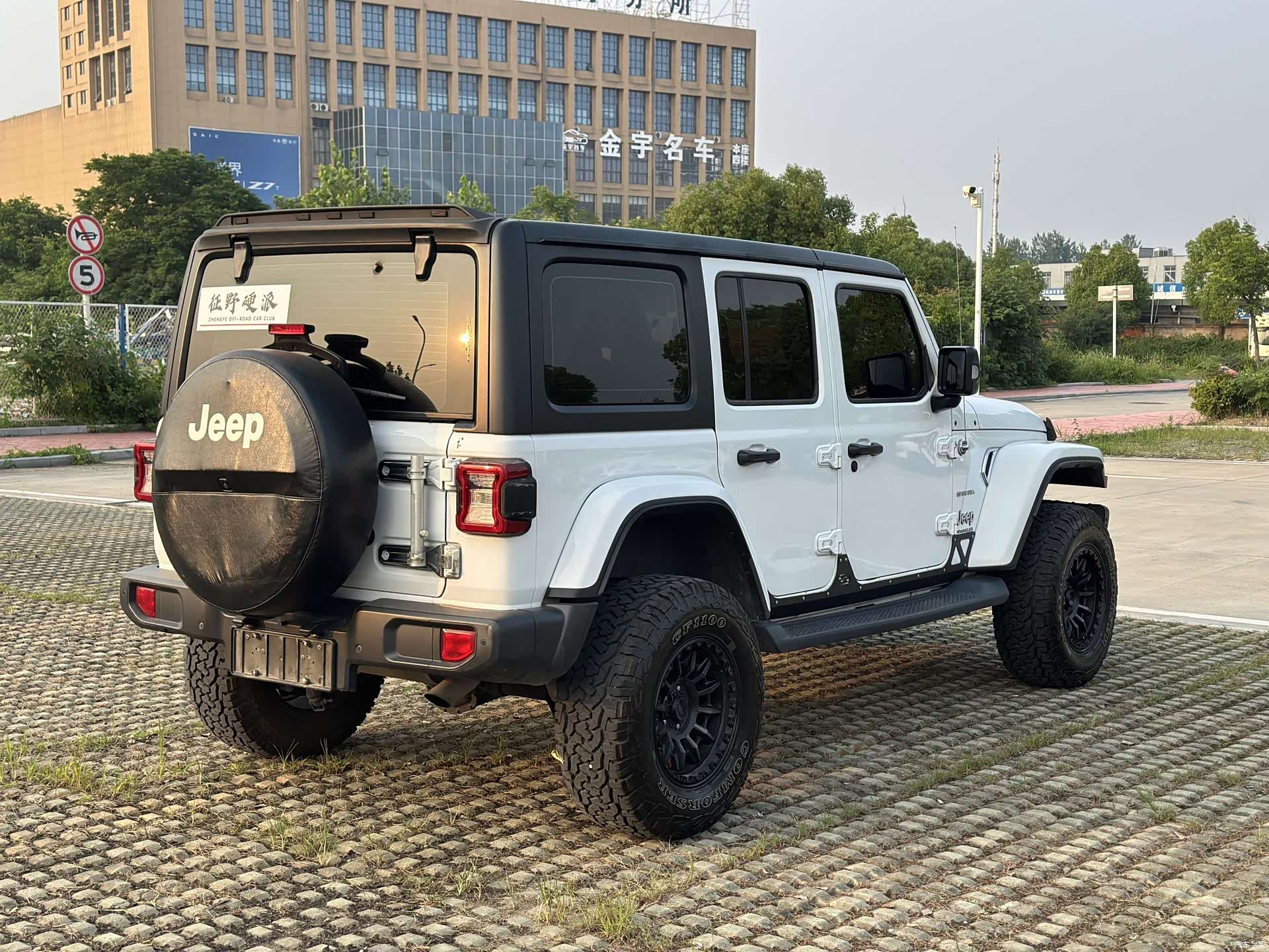 Jeep Wrangler, 2018 4