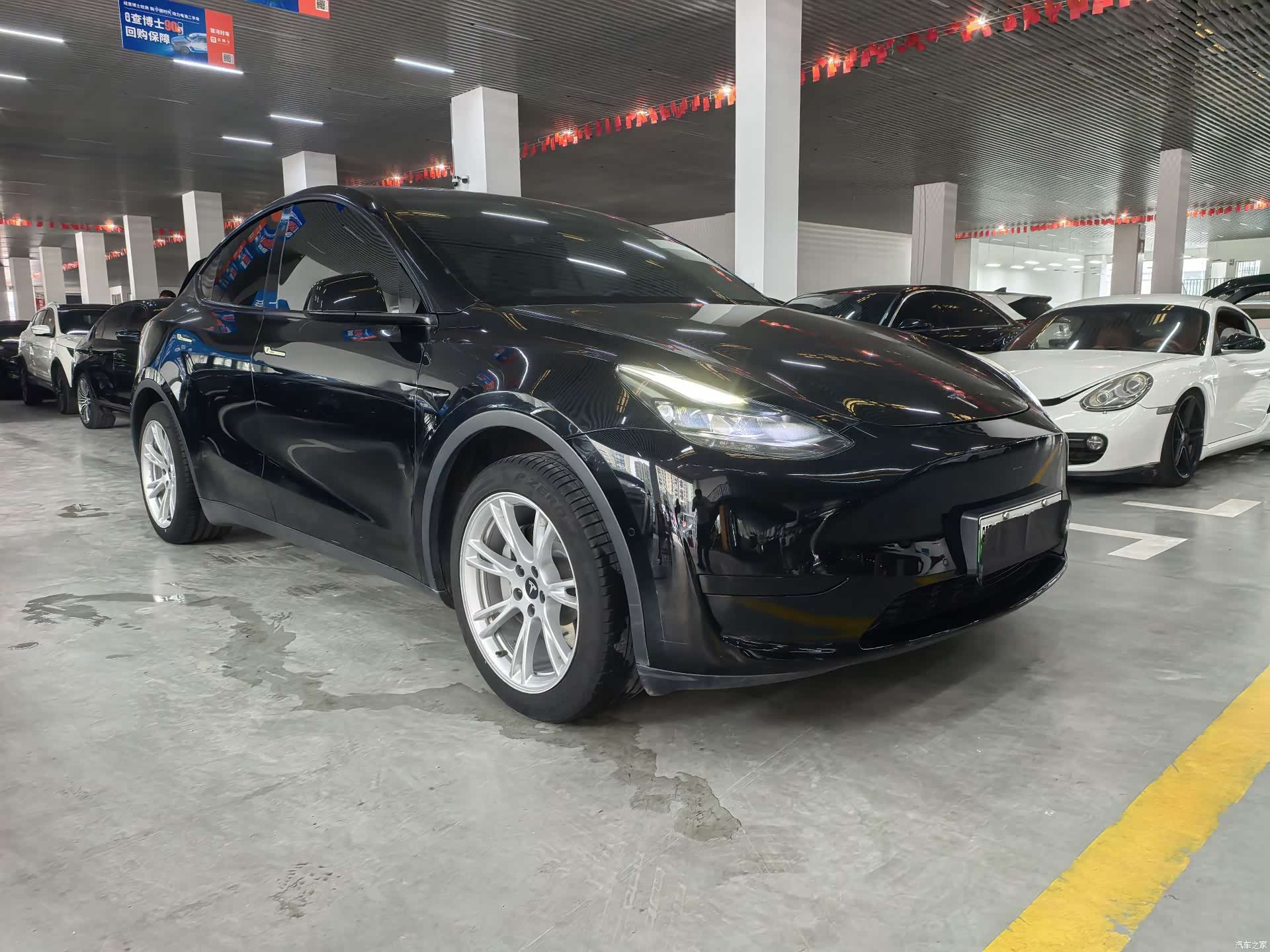 Tesla Model Y, 2023 3