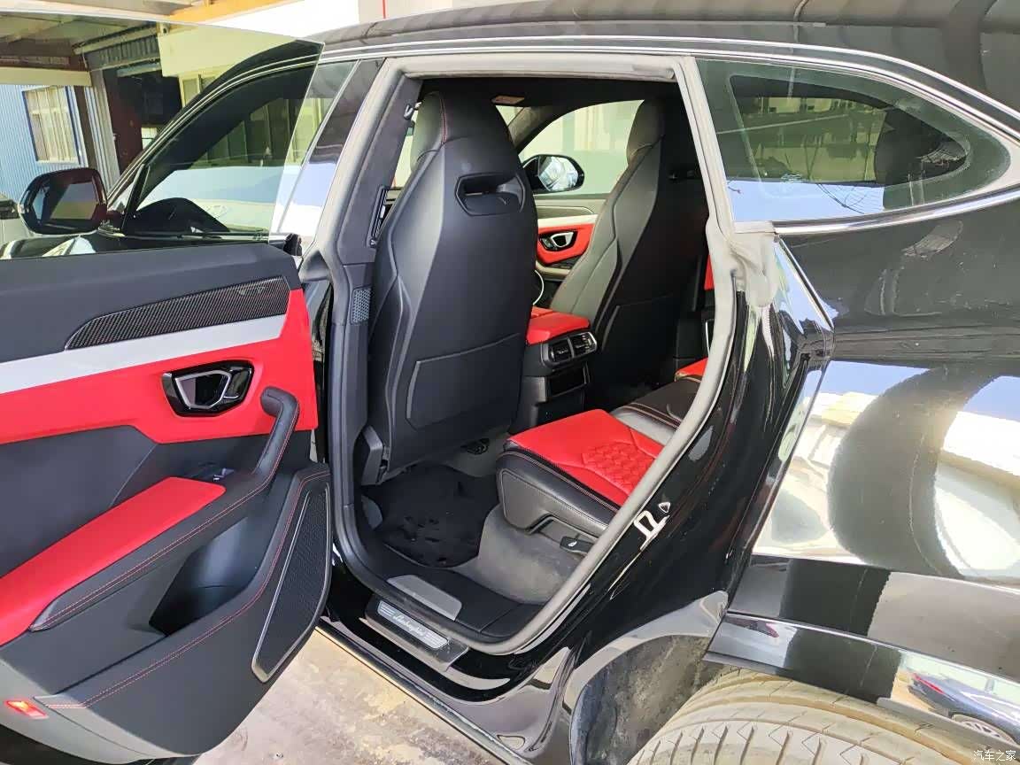Lamborghini Urus, 2020 7