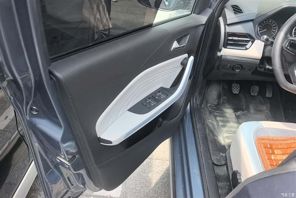 Chery 3x, 2022 7