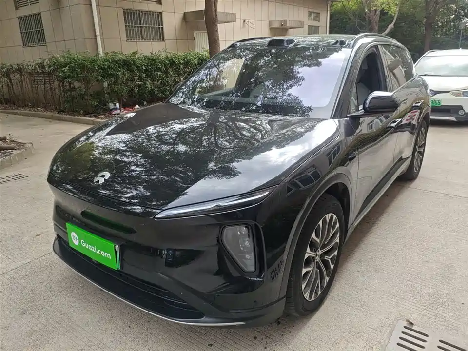 NIO ES6