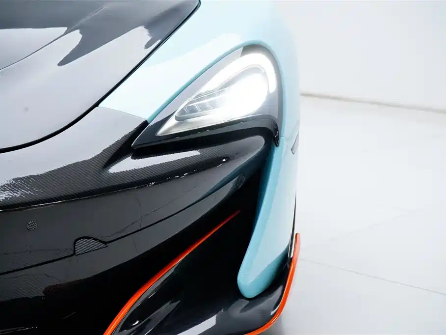McLaren 570