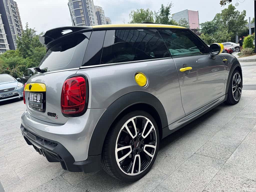Mini Cooper, 2021 все фото
