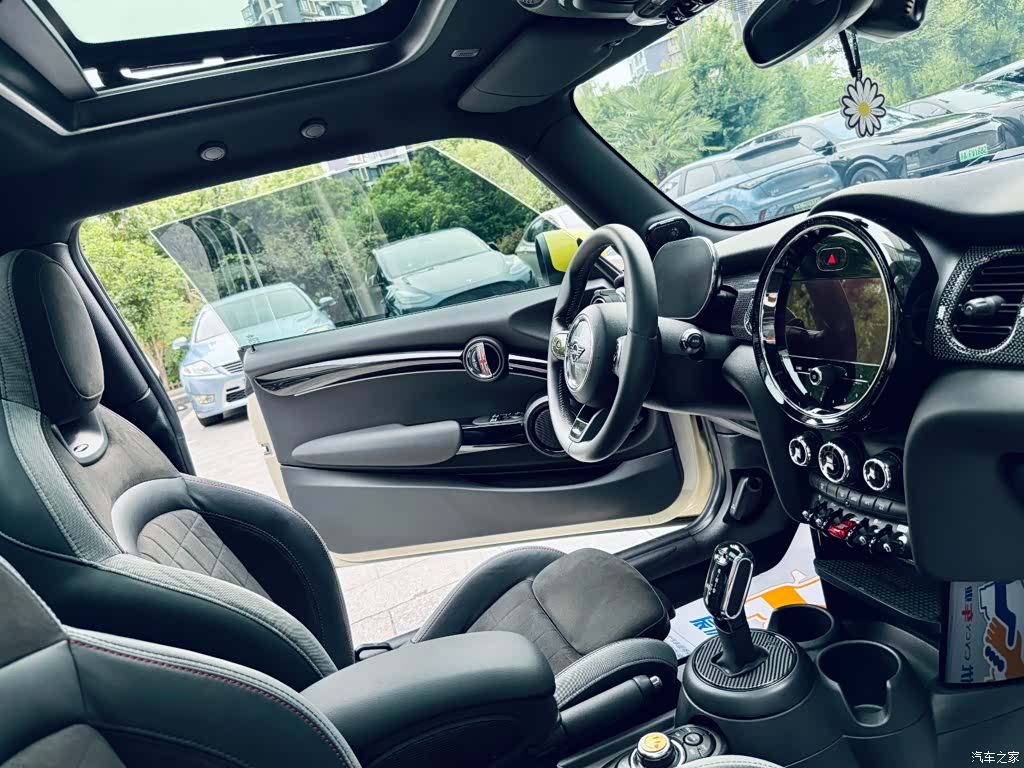 Mini Cooper, 2021 12