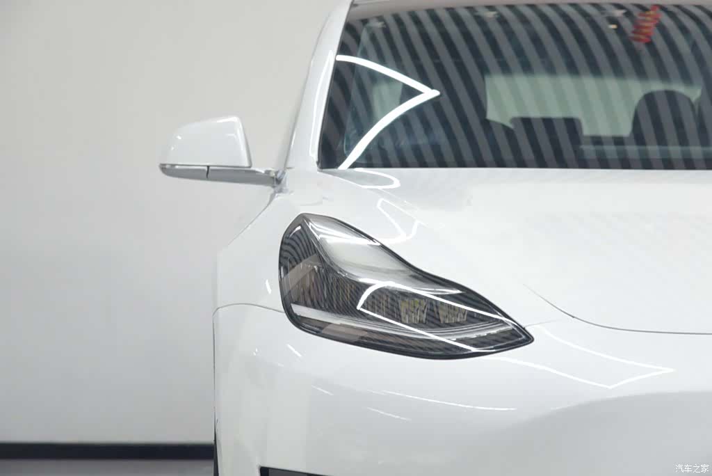Tesla Model 3, 2020 все фото