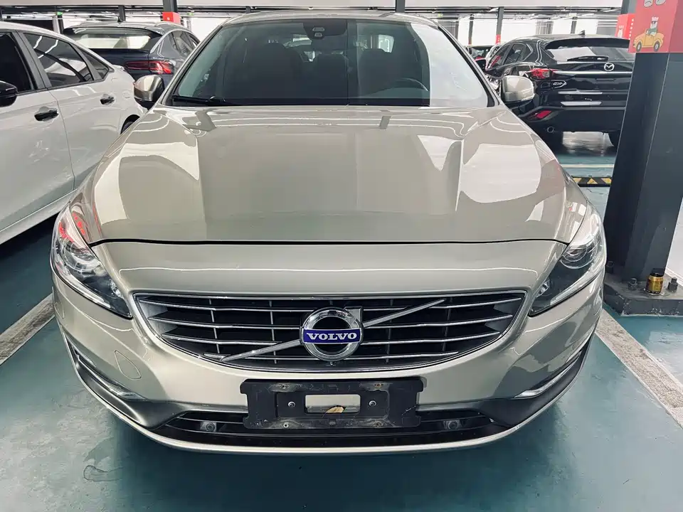 Volvo S60