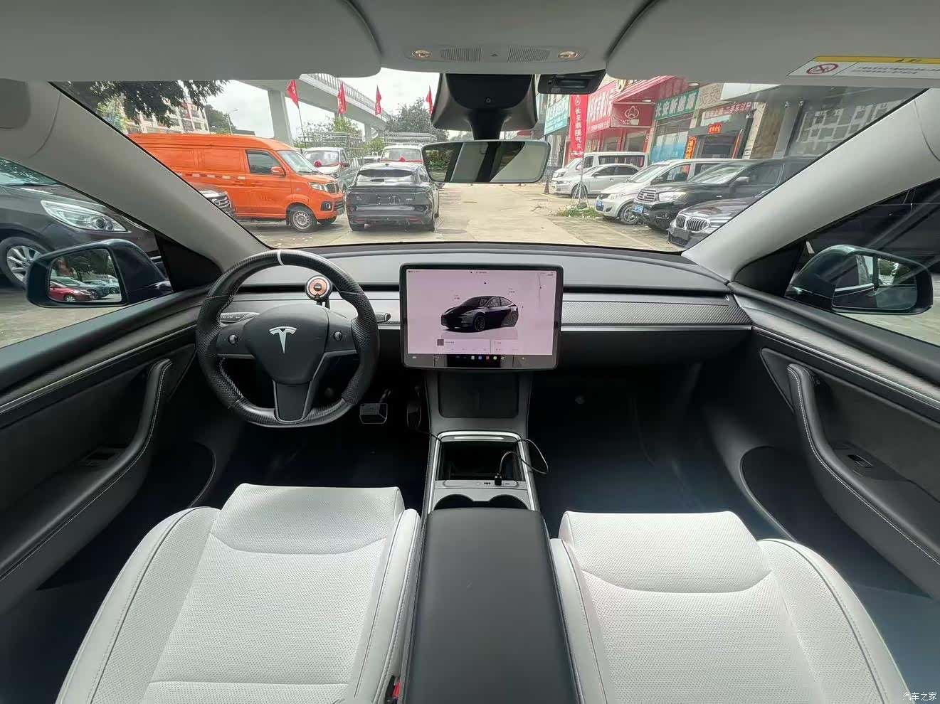 Tesla Model Y, 2022 9