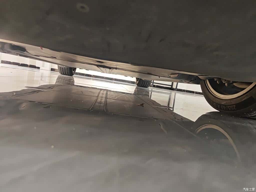 Tesla Model Y, 2021 23