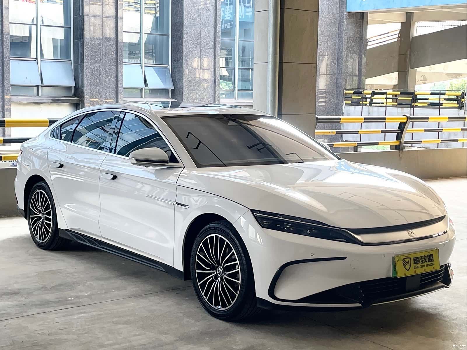 BYD Han, 2024 3