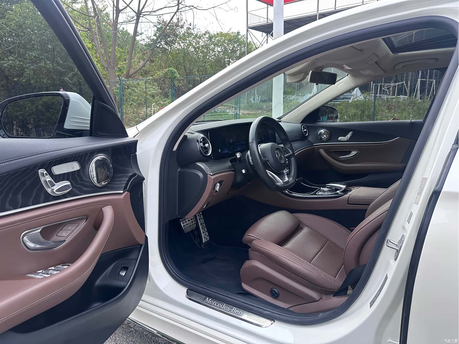 Mercedes-Benz E-Class, 2017 4