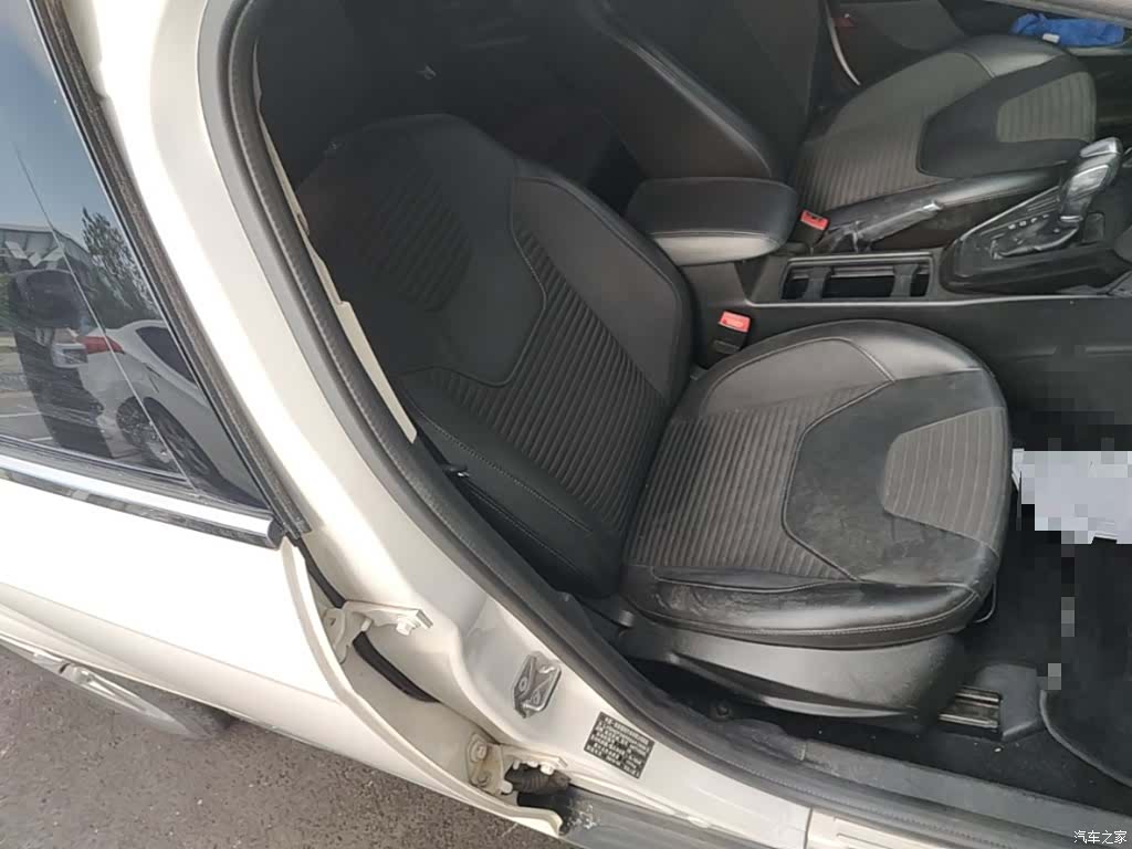 Ford Focus, 2016 25
