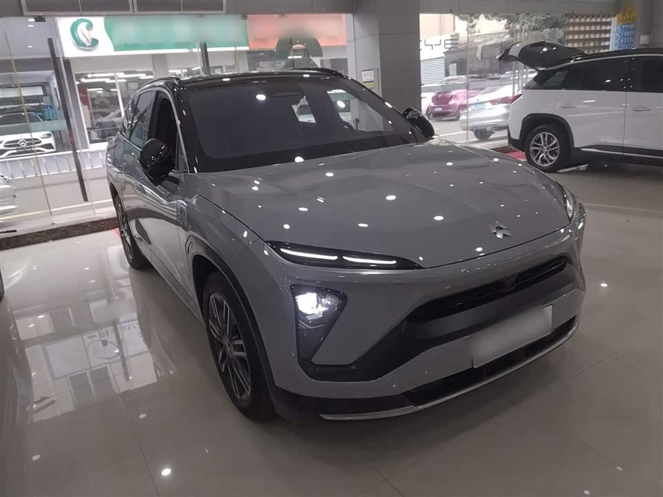 NIO ES6