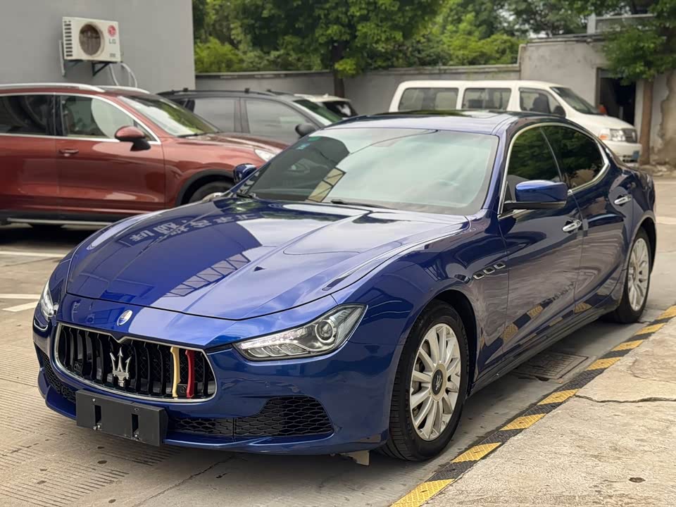 Maserati Ghibli Maserati Ghibli