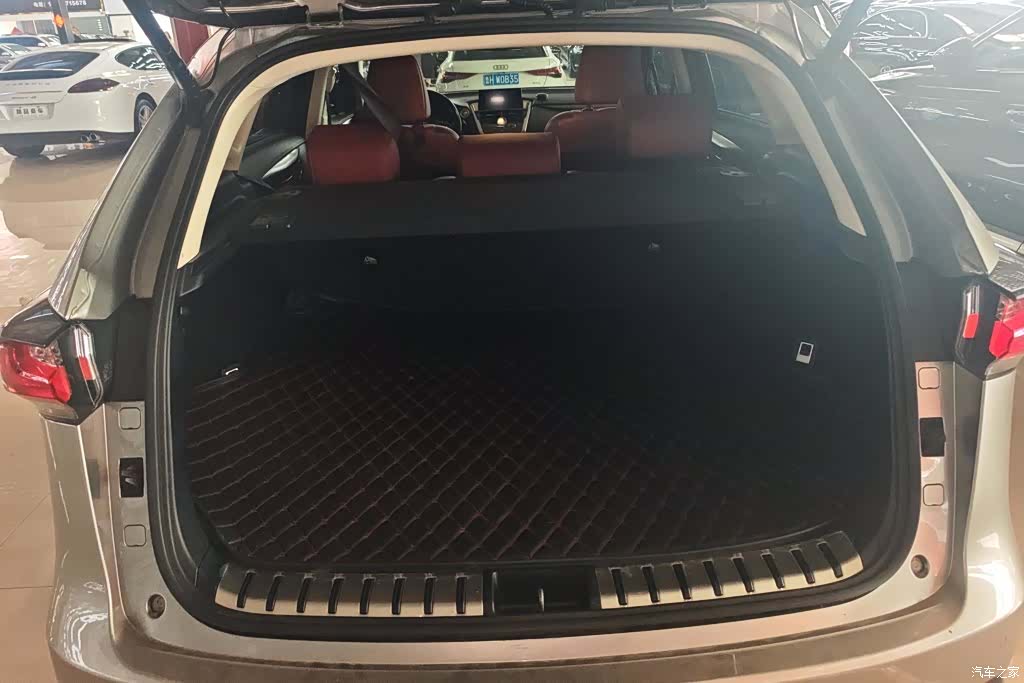 Lexus NX, 2016 4