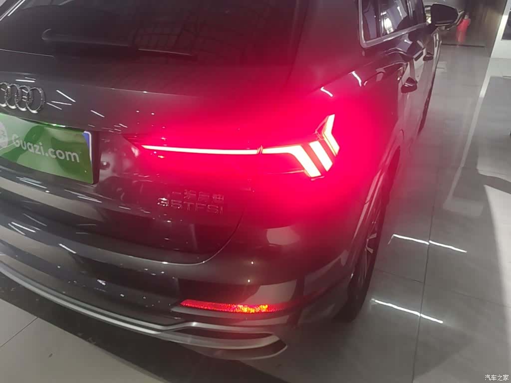 Audi Q3, 2023 8