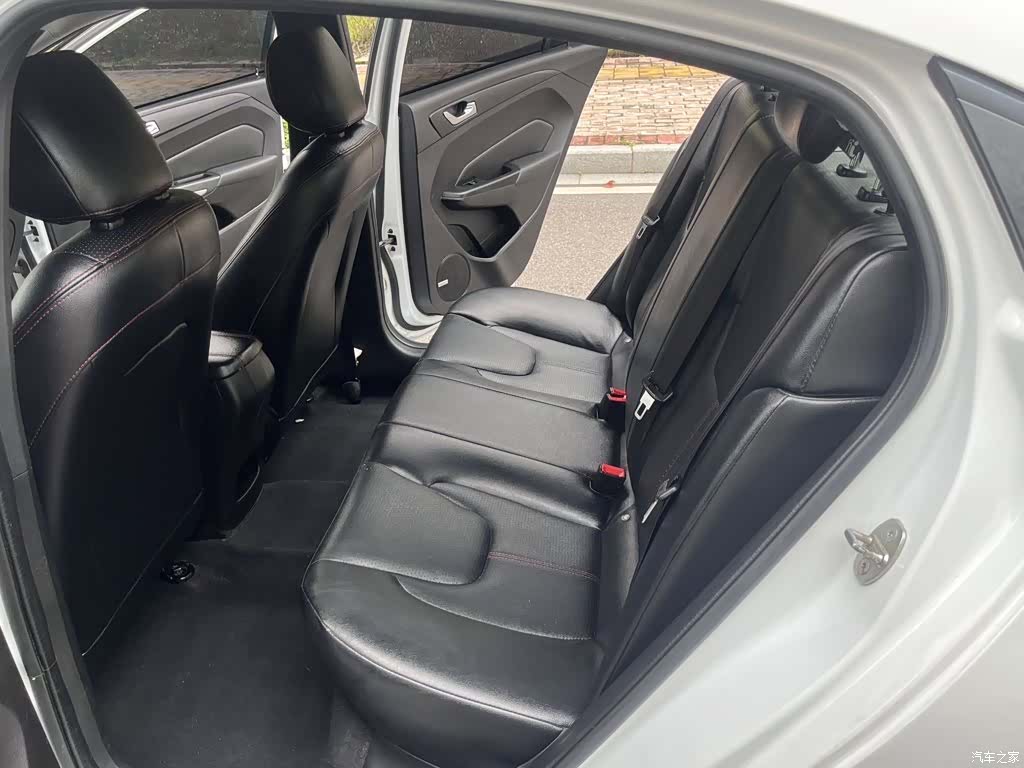Chery 5, 2017 6