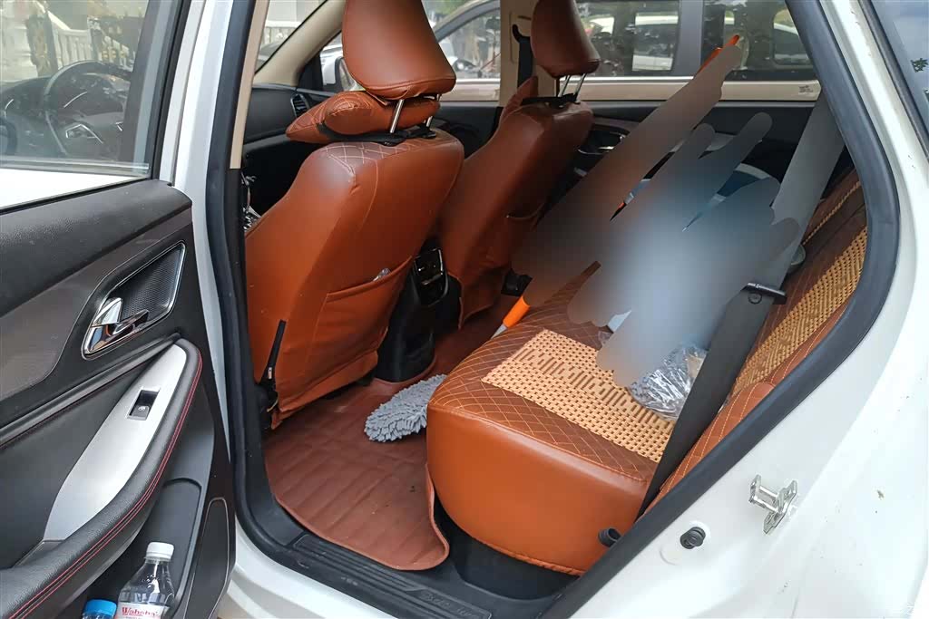 Wuling 560, 2017 11