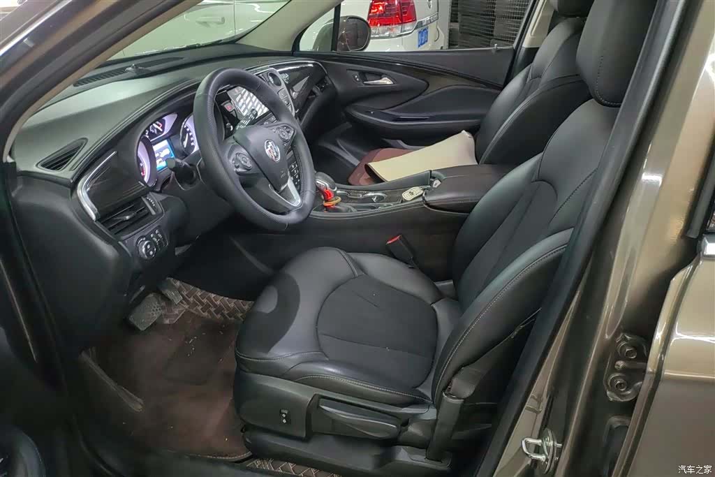 Buick Envision Plus, 2019 9