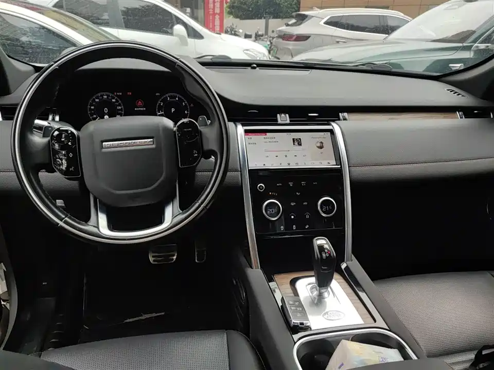 Land Rover Discover sports