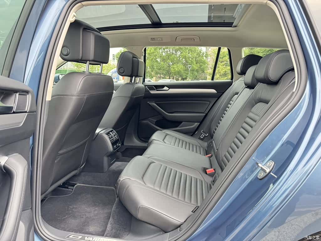 Volkswagen Variant, 2018 6
