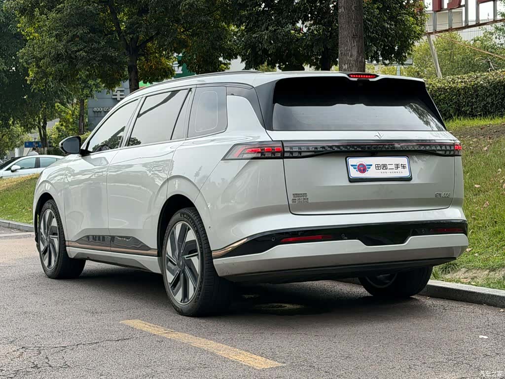DongFeng eπ008, 2025 4