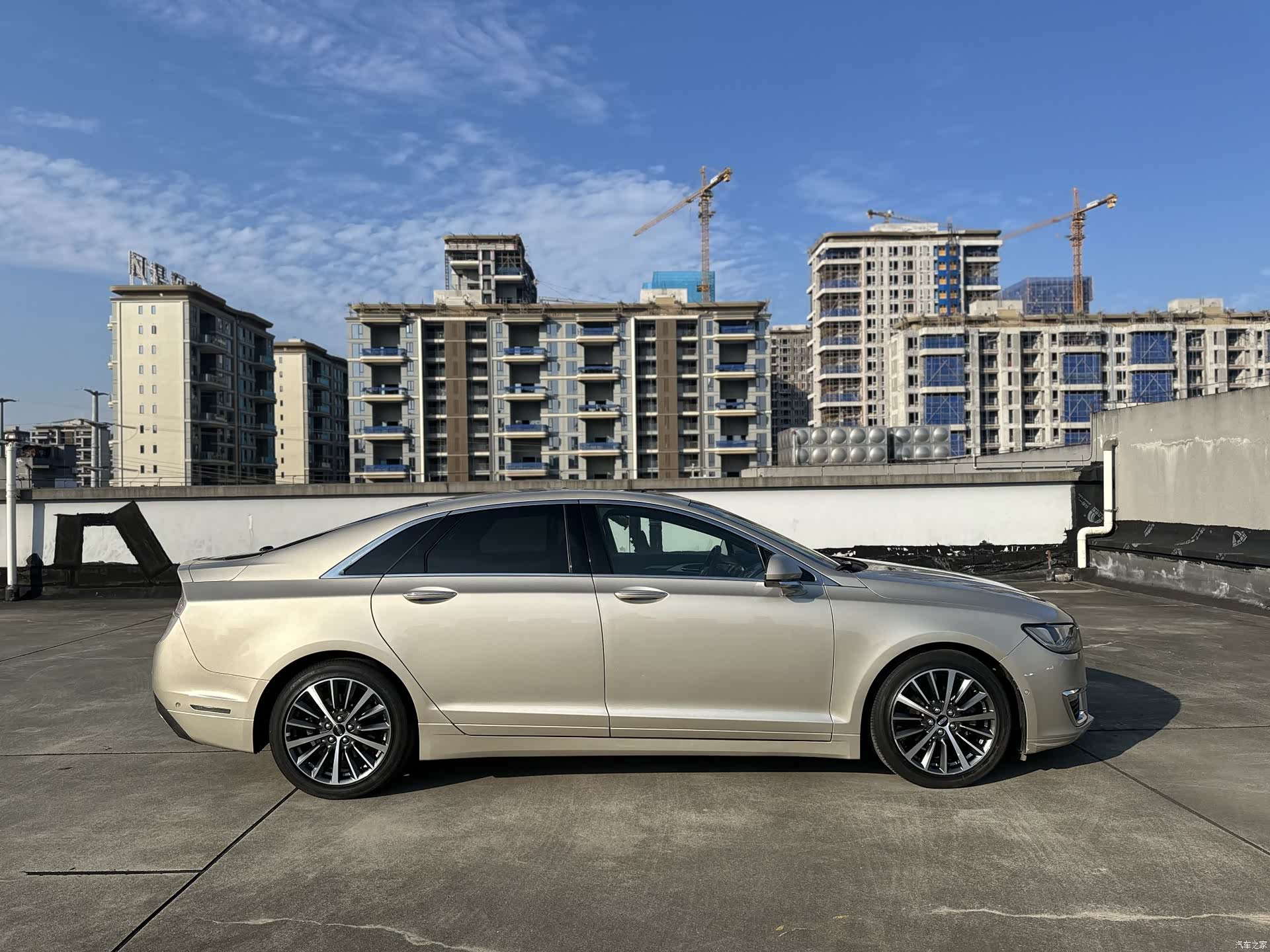 Lincoln MKZ, 2017 8